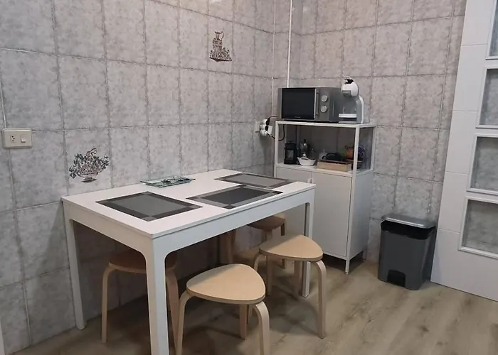 Zabala Conoce Desde Dentro - Free Parking *